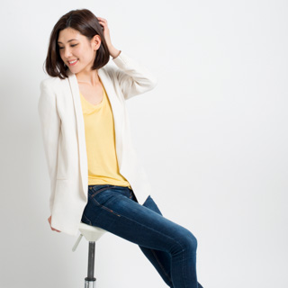 女性モデルの宣材