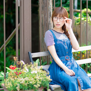 女性モデルの宣材